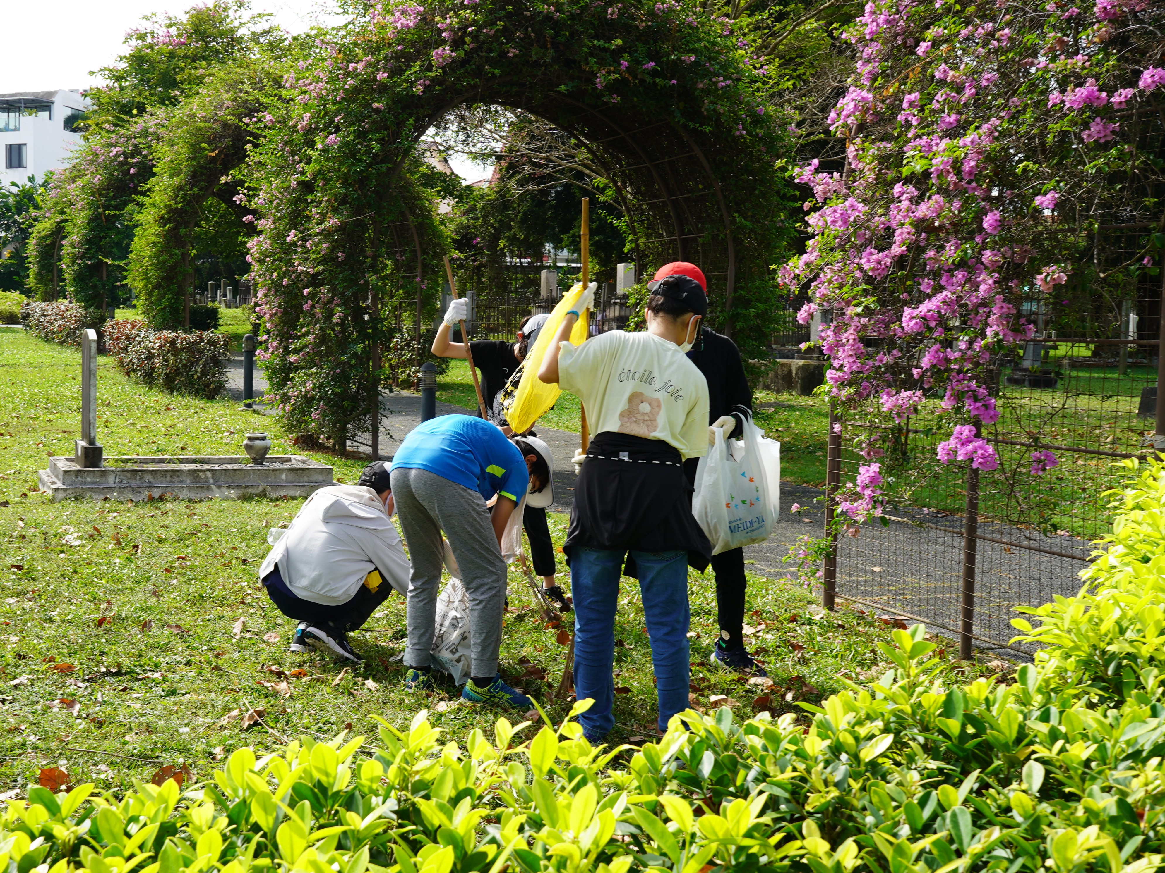 DSC03340_3.jpg (3.94 MB)