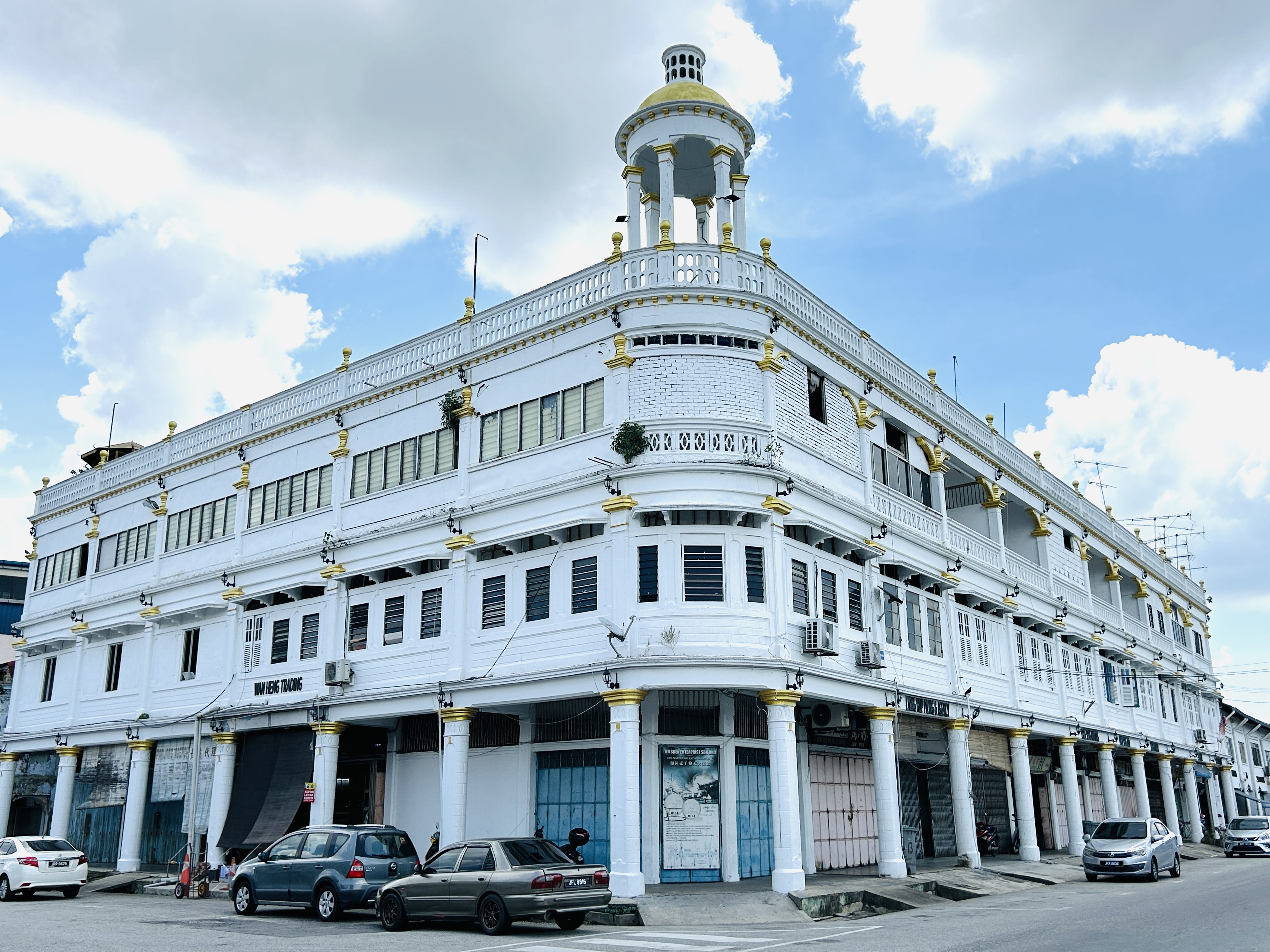 IMG_6869.jpg (3.17 MB)