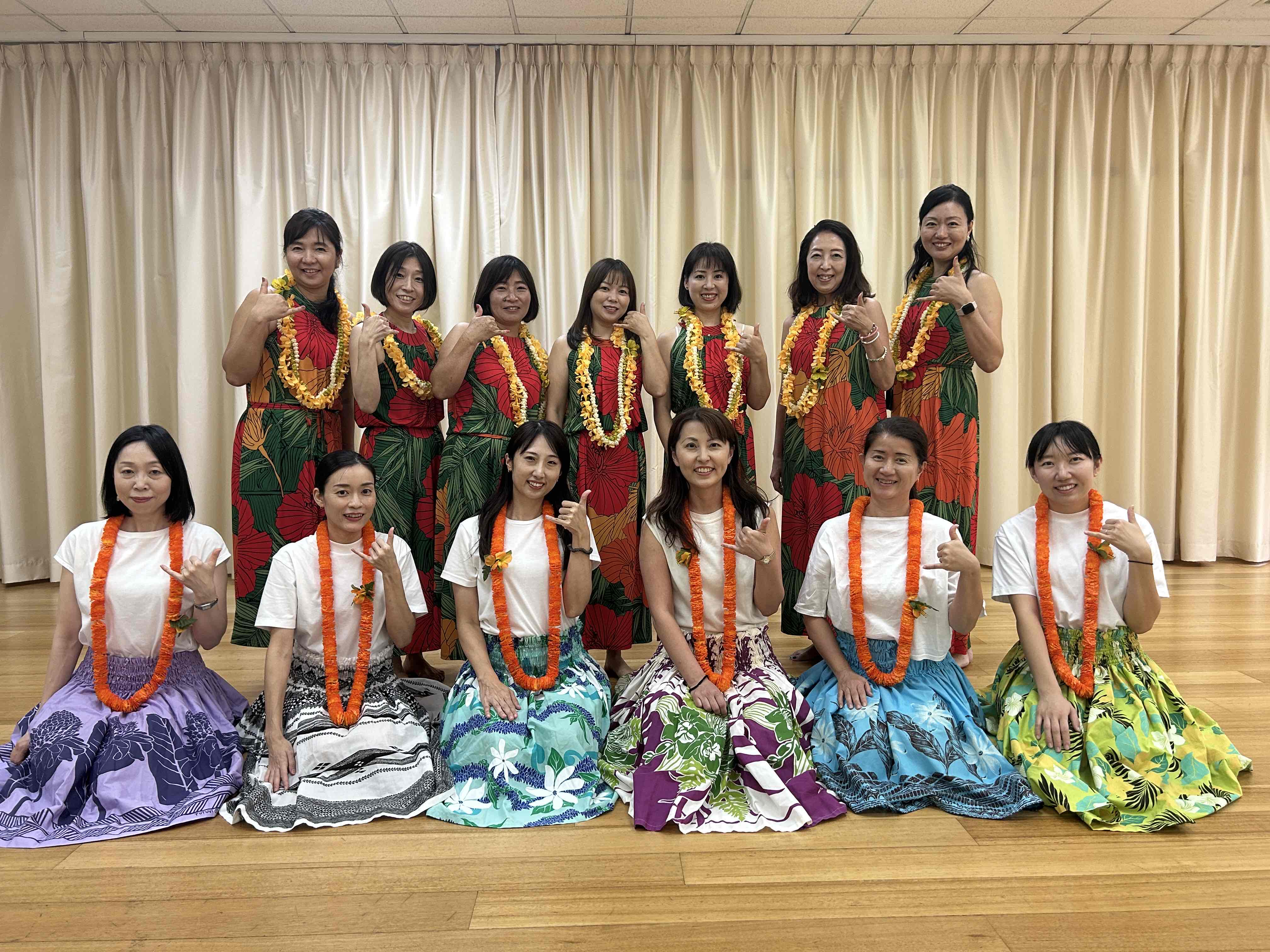 フラダンス同好会.JPG (830 KB)