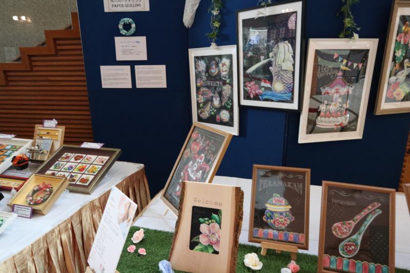 51109820660d8208986a203.68370045