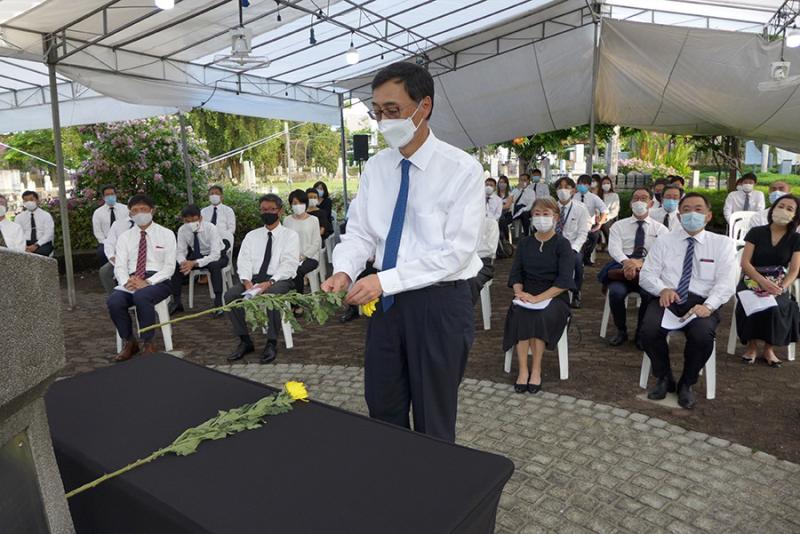 1761156930624ecf89750e21.20652381