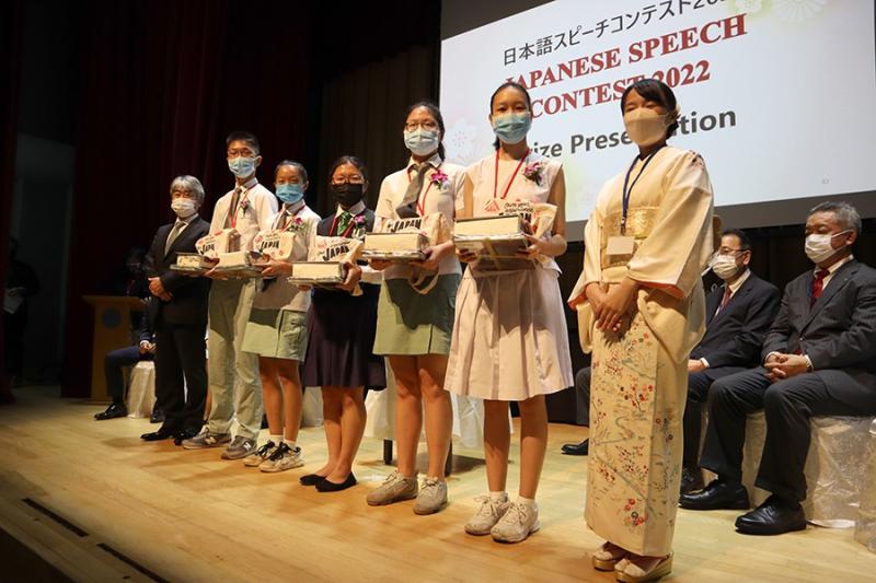 718560506632d301850cbf1.66388232