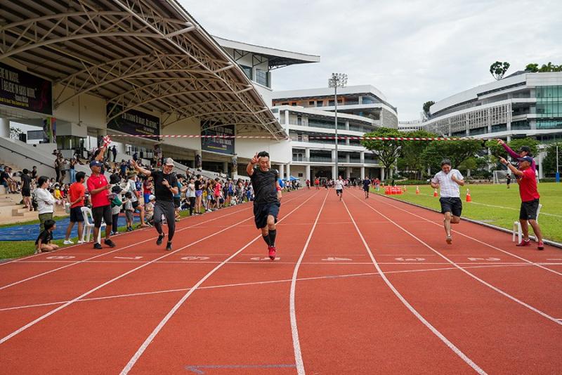 246318357637cac156c8466.49467615