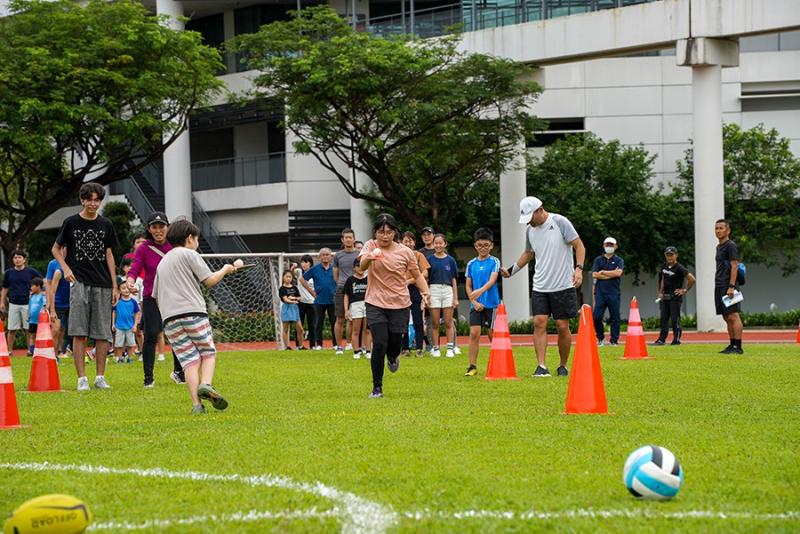 1462175615637cac37b13156.33314642