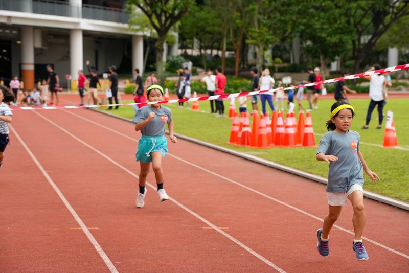 81600466637cae7125c856.44417635