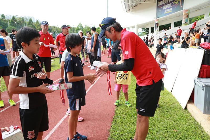 1321971290637caf657b4925.10629564