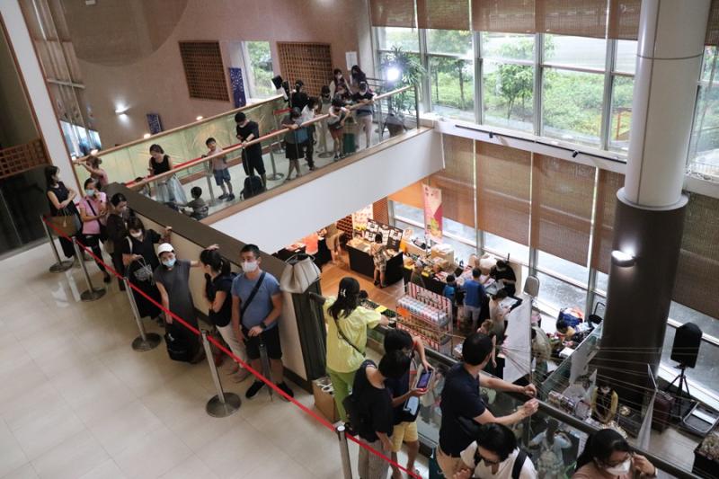 195129561463f5d2f5860e87.41133724