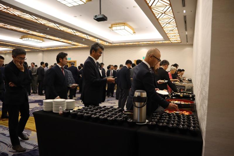 152404259063f6e2cff15164.16179062