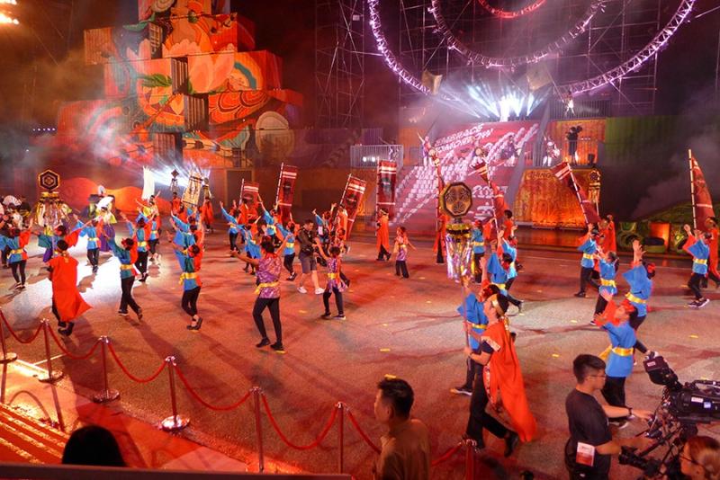 180770517463fe32fd445918.73272725