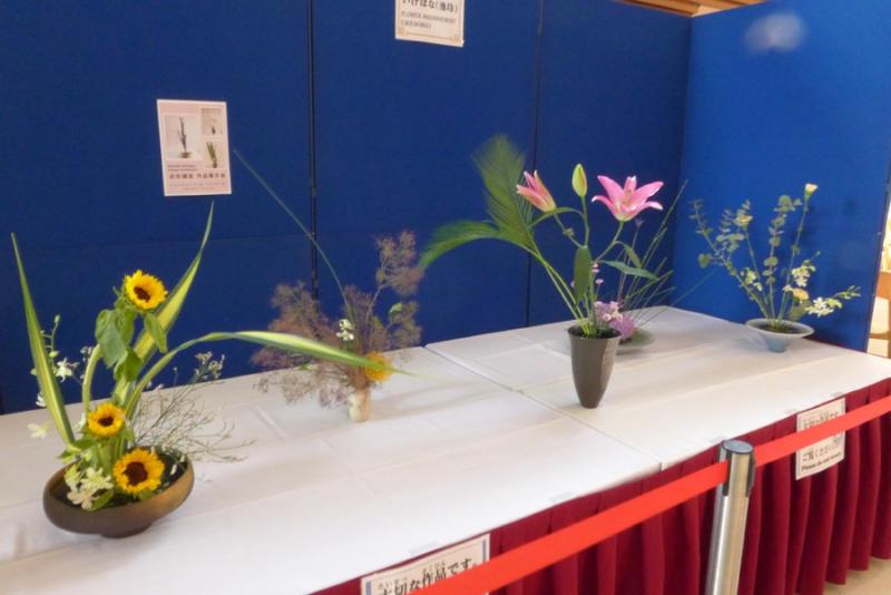 128761180864a3e0054a65e5.10836363