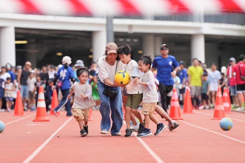 30410273564df14756fa8e0.55145384