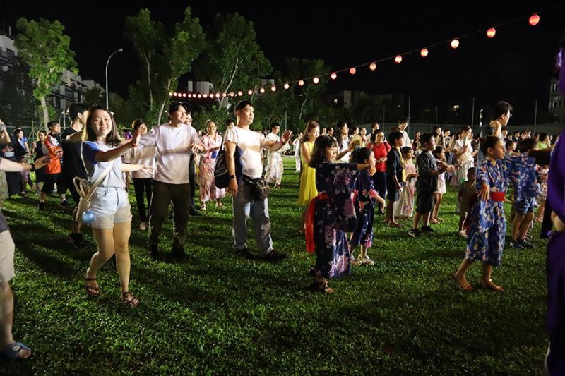 1382314879650a5a92945867.02721101