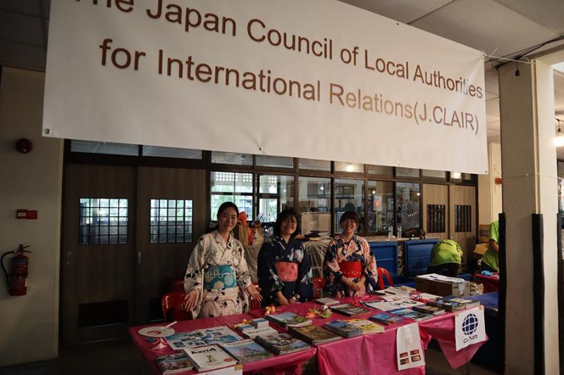 1258306330650a5ad90f5438.52435686