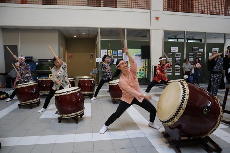 779297478650a5adc8a98c2.38886304