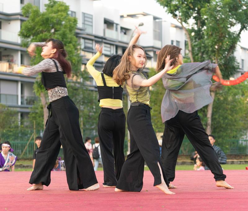 237197617650a5c367d25b0.24872538