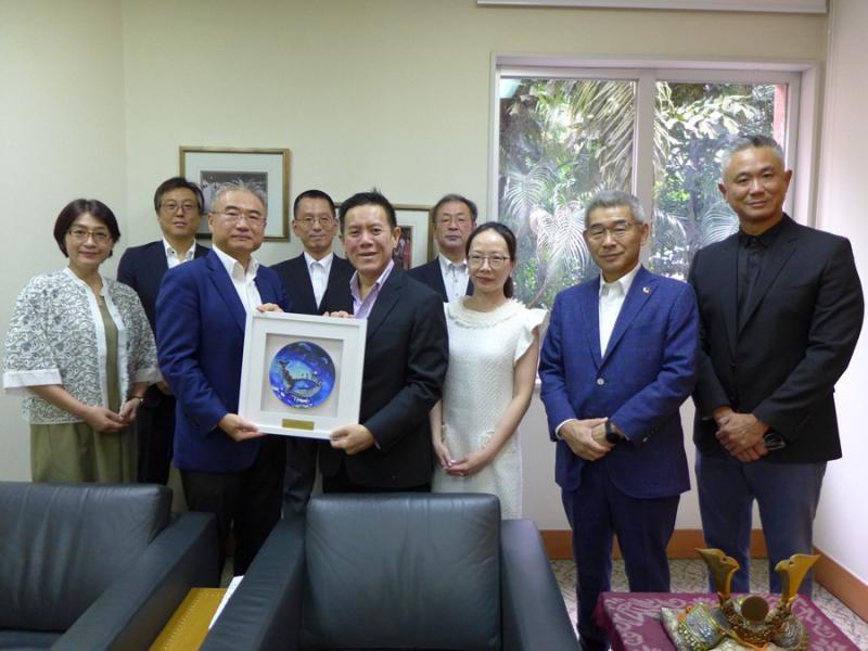 898868710657ff28a0d4126.51522980