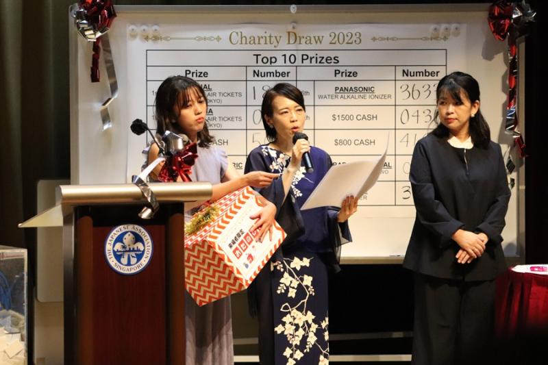 1030083754657ff2af43eff9.97103824