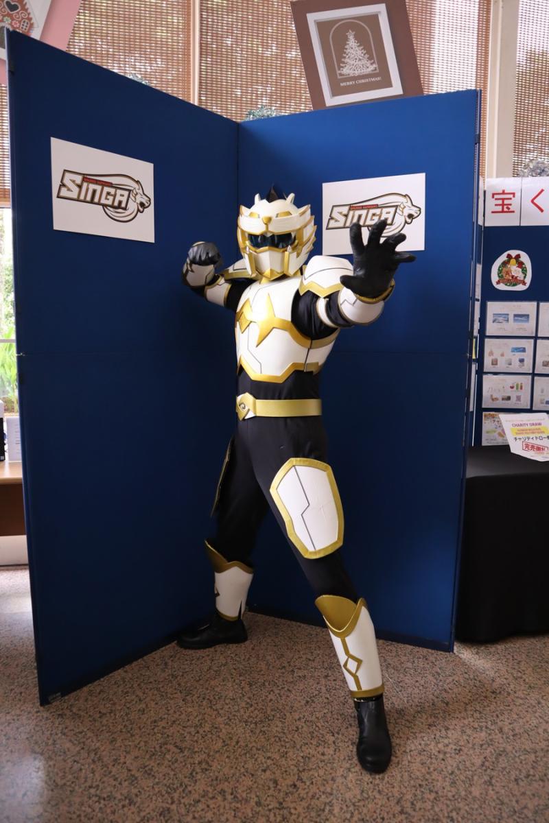 1800161436657ff2f9dbd249.48611549