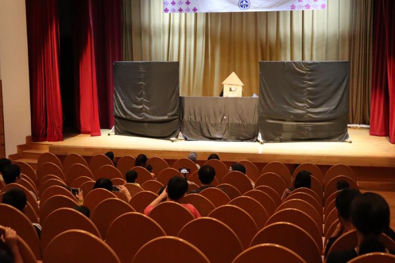 465950155657ff2fbf12fd9.24406502