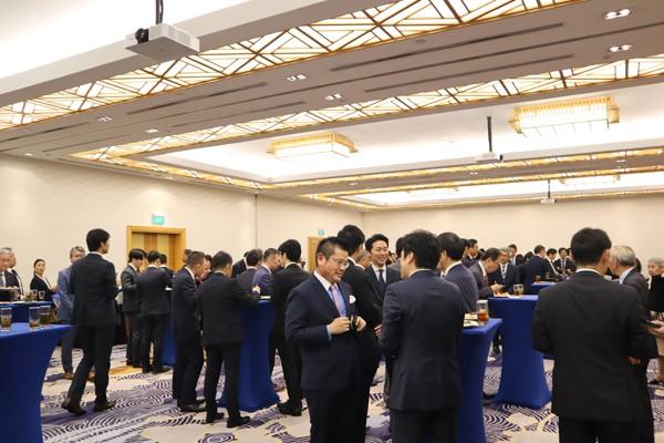 82631715165d6fdb68cbad2.49226725