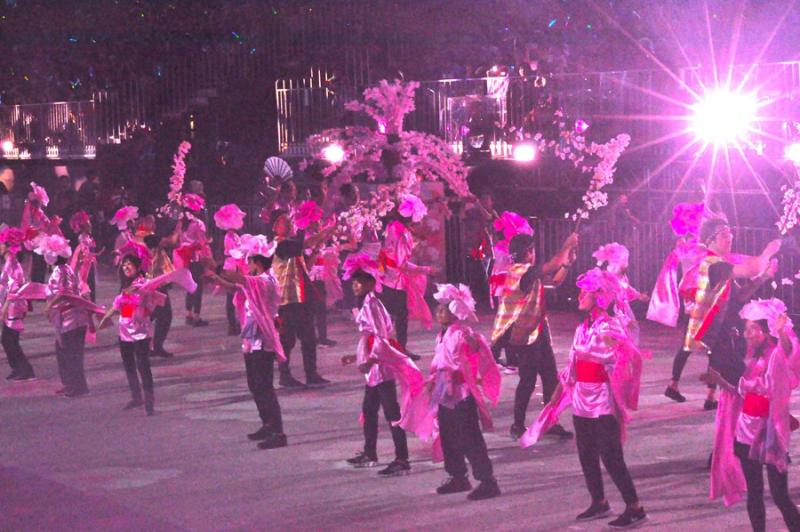 172129765365f0107ad85af8.78500444