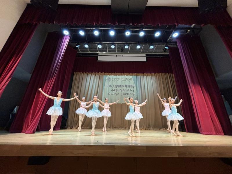 212875380266583fcc22a8a8.16380180