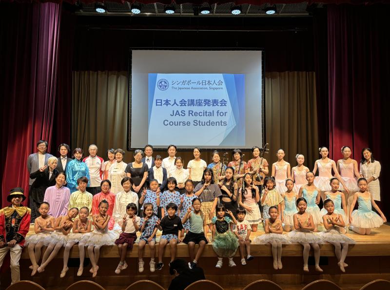 3551266276660043e6ac570.67624079