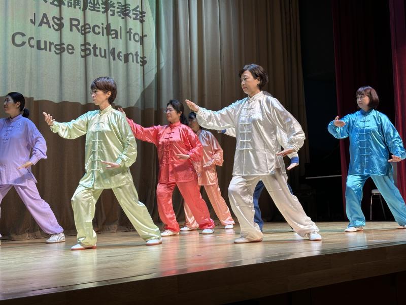 1054410673666004876ec537.27109672