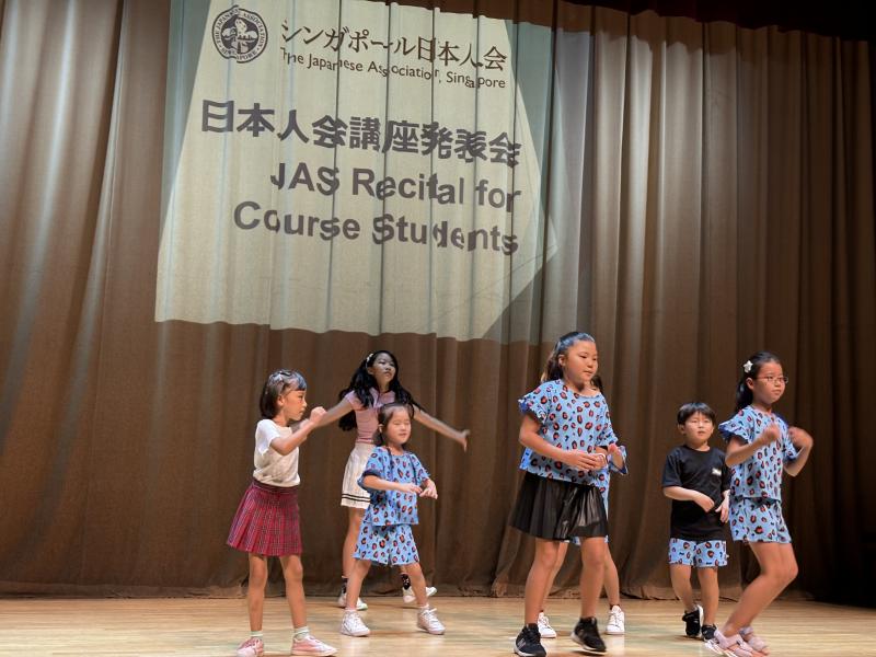 172120705566600521382532.26569357