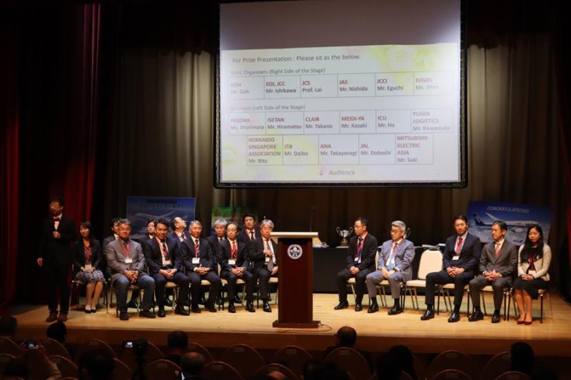 43548667166a1fe4b32ced1.27770124