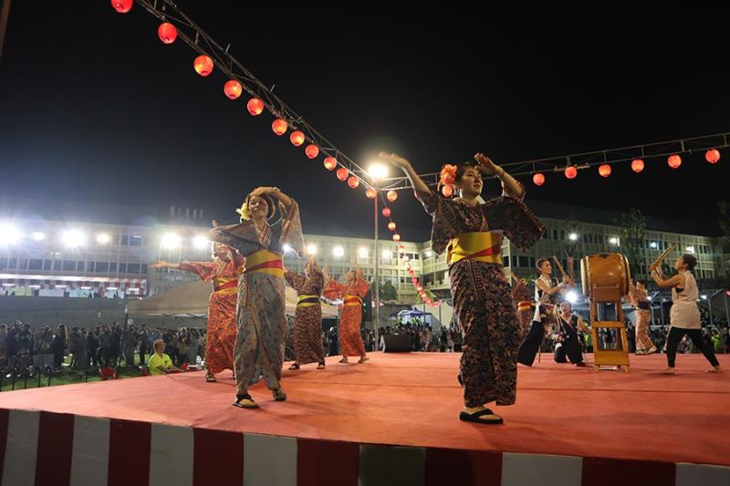 92262541066d531099af3e6.26376219