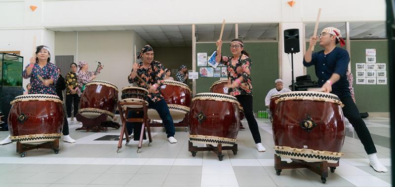 38382745566d5338667f859.77589582