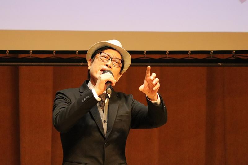 2421238386764e367441778.41343938