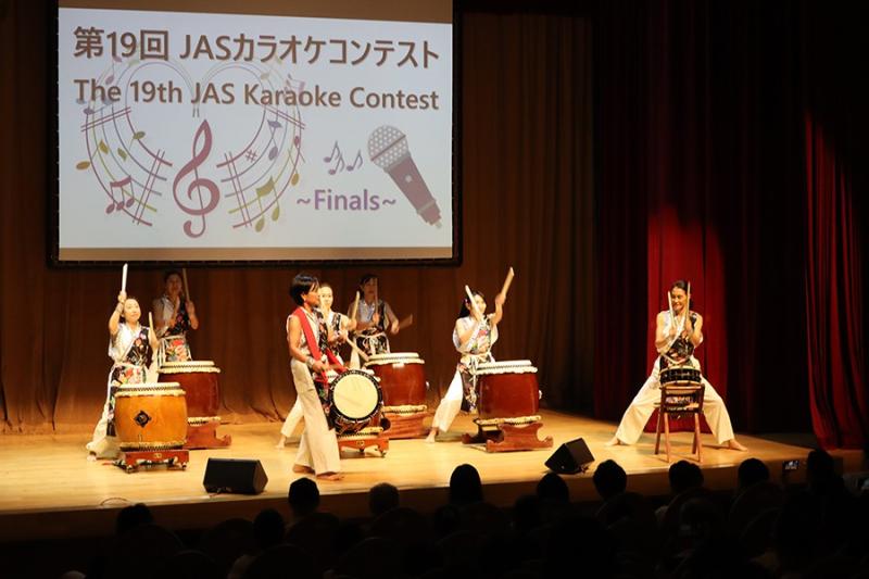 15958619886764e37f0218c1.01540359