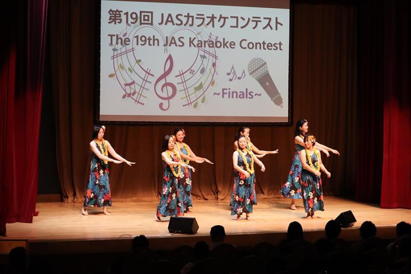 16018073766764e380ab7779.96335736