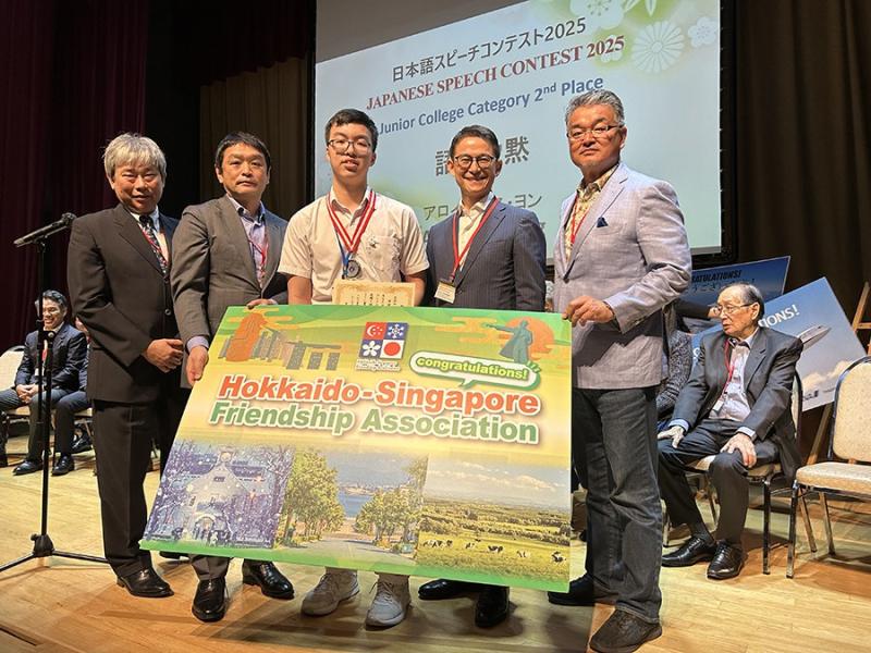 4655336126880a4777c7fa0.69840952