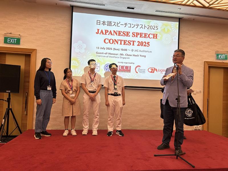 19310243776880a47ea1a4d5.45649162