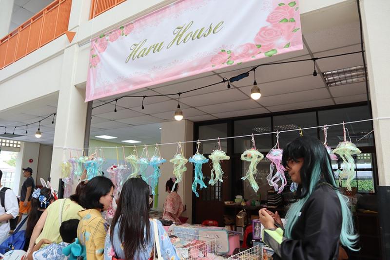 171983983368cbc476f136e9.85177434