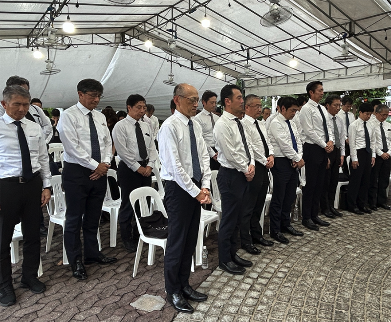 79733628668e5cddcc24112.27592366